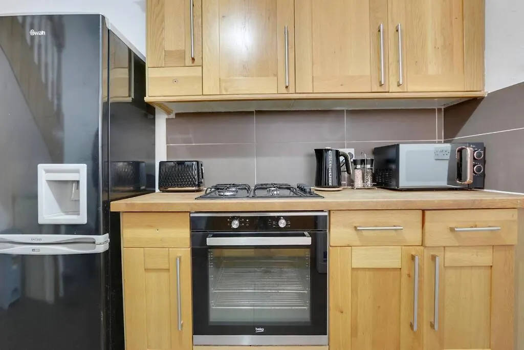 Holiday home Cosy Home In Newland Avenue Area Kingston upon Hull